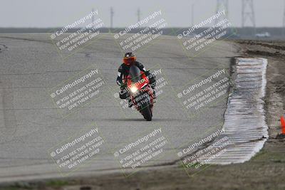 media/Nov-30-2025-TrackDaz (Sun) [[d8b22663df]]/C Group/Session 4 (Outside Grapevine)/